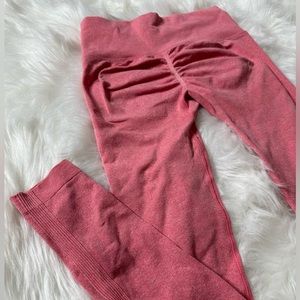 SHEIN scrunch bum pink yoga pants